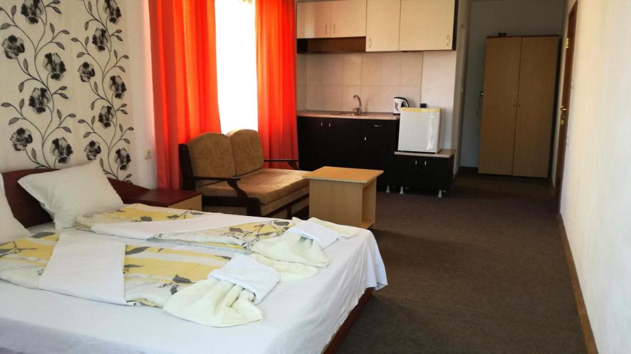 Ivet Guest House Obzor Exterior foto